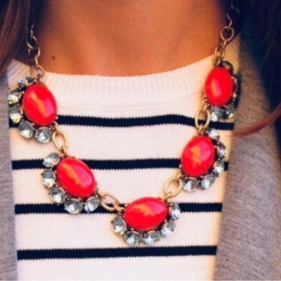 Stella & Dot retired Mae statement necklace - Picture 2 of 5